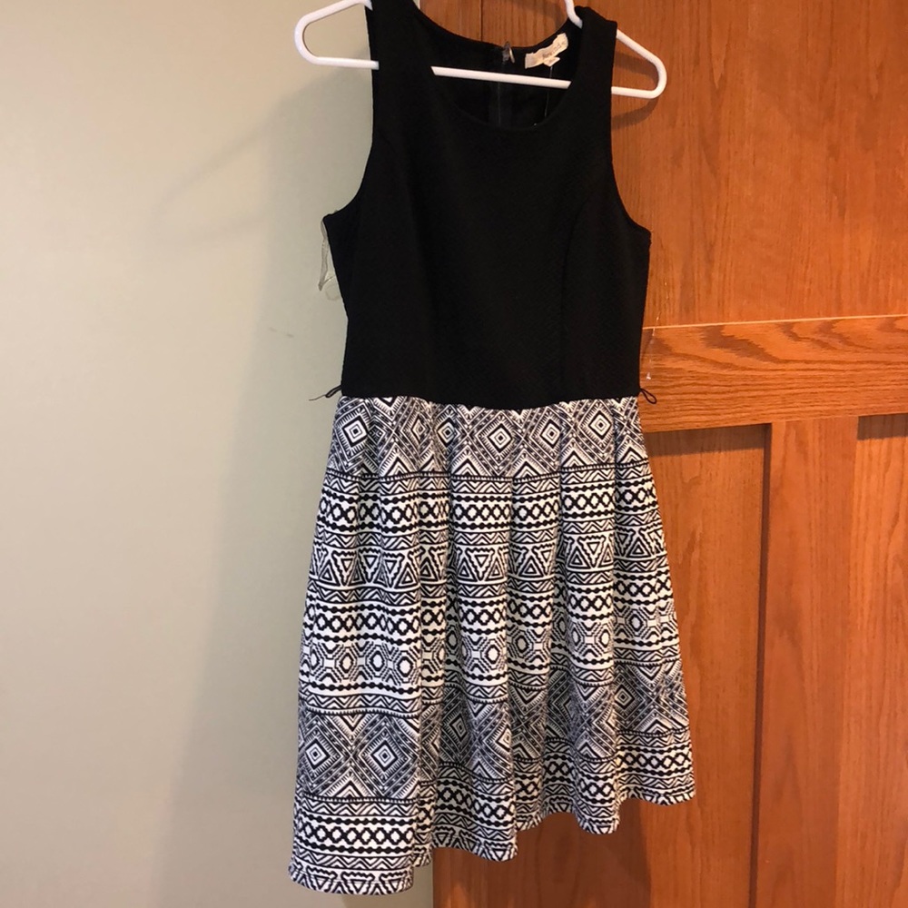 Black and white dress